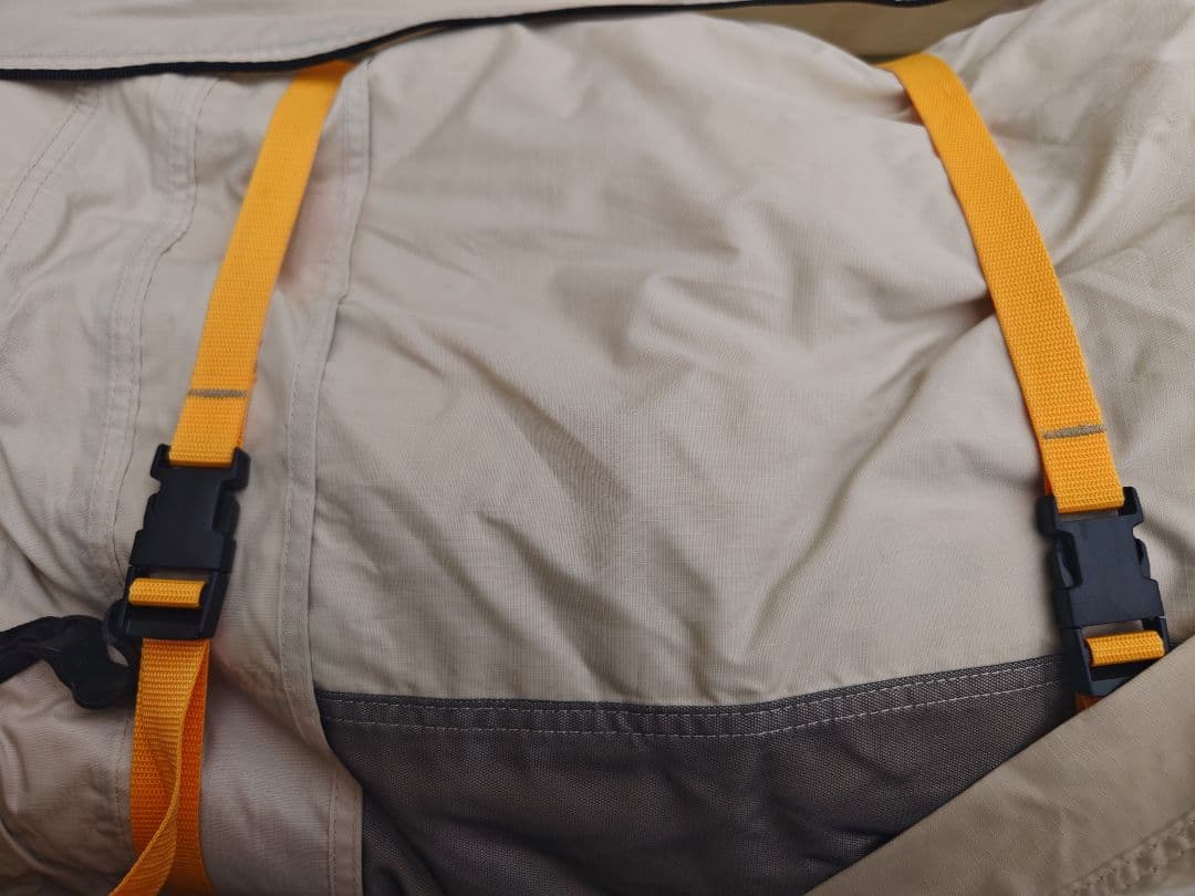 雪峰祭限定　ランドロックアイボリーブラックフレーム