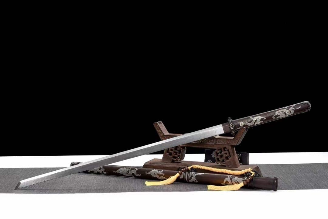 （ねじれ紋様）魔龍唐刀（銅鞘） 古兵器 武具　刀装具　日本刀　模造刀 居合刀