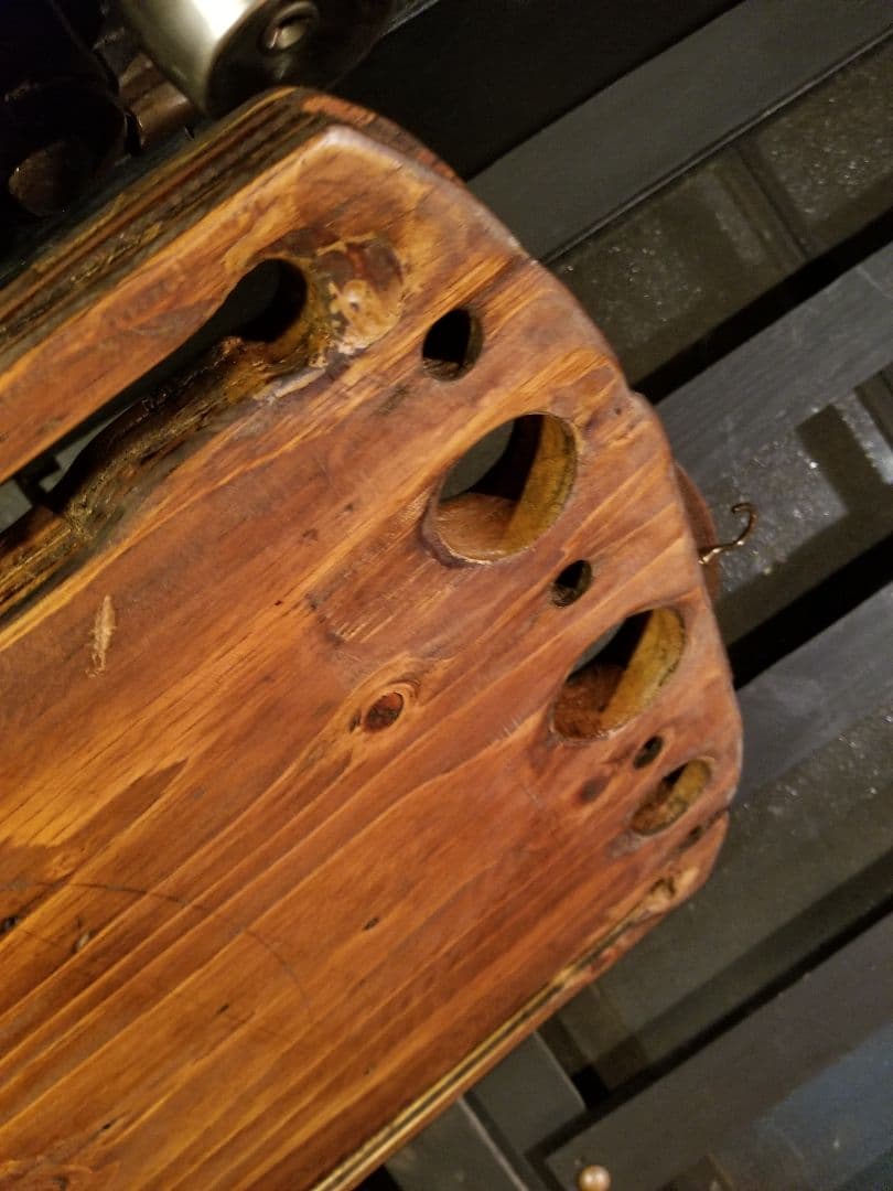 ヴィンテージ　木製　透かし彫り　額装飾　ミュシャ　ノスタルジア　アート　ミラー