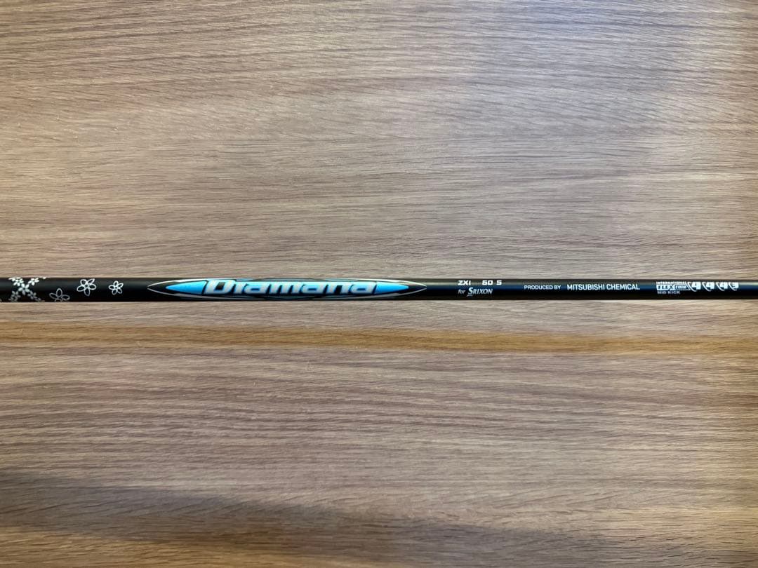 スリクソンZXiMAXドライバー純正Diamana ZXi50 カーボンシャフト