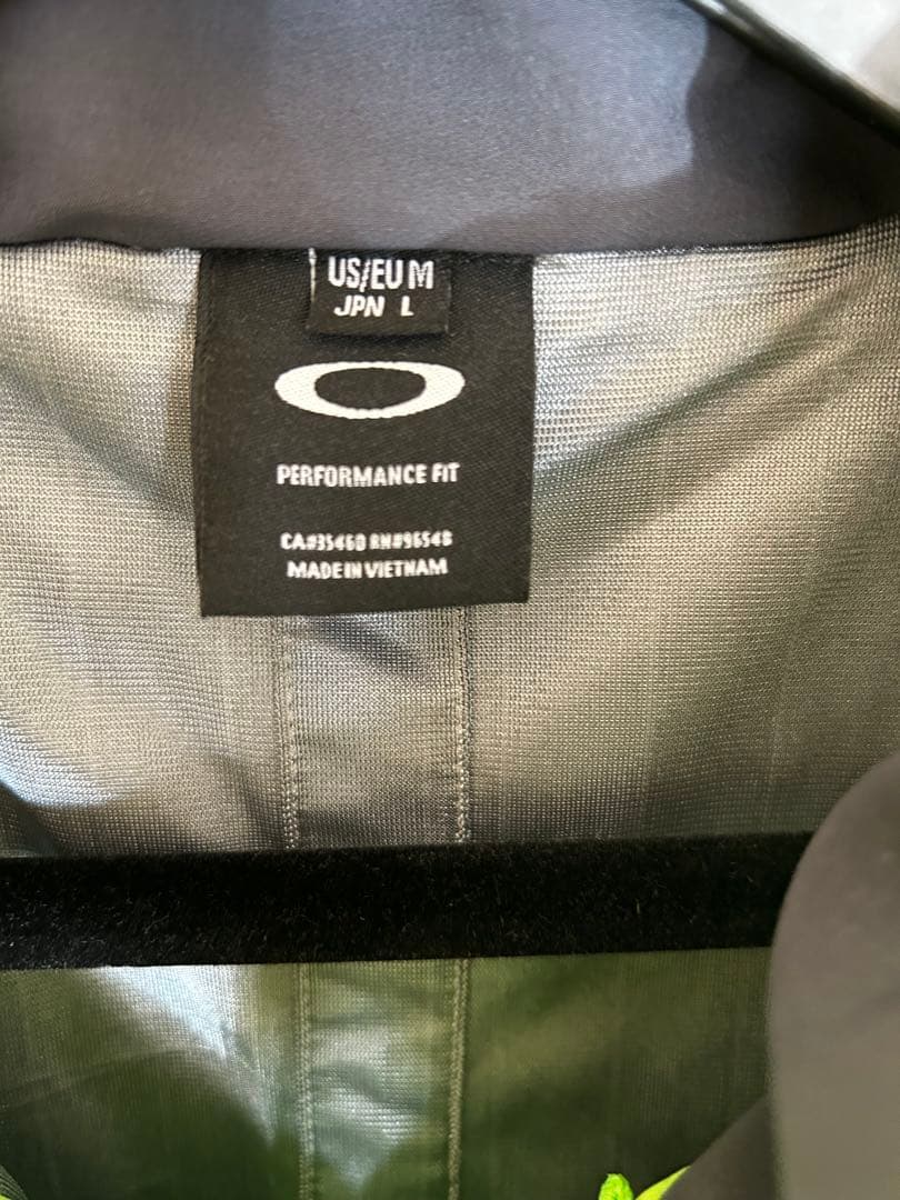 オークリー　L 2way ゴルフウェア　ダウンベスト