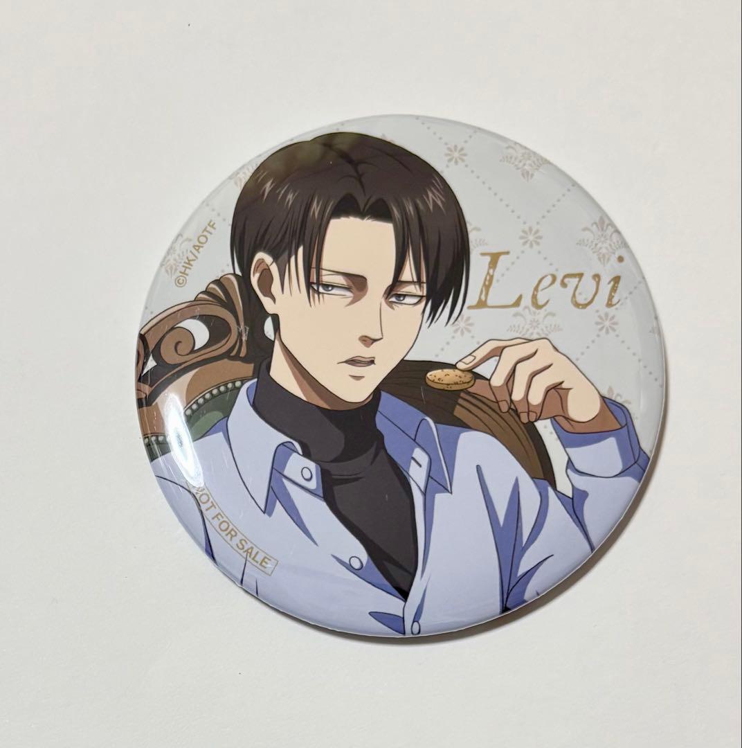 進撃の巨人　3o’clock ゲツオシマート　特典　ビッグ缶バッジ　リヴァイ