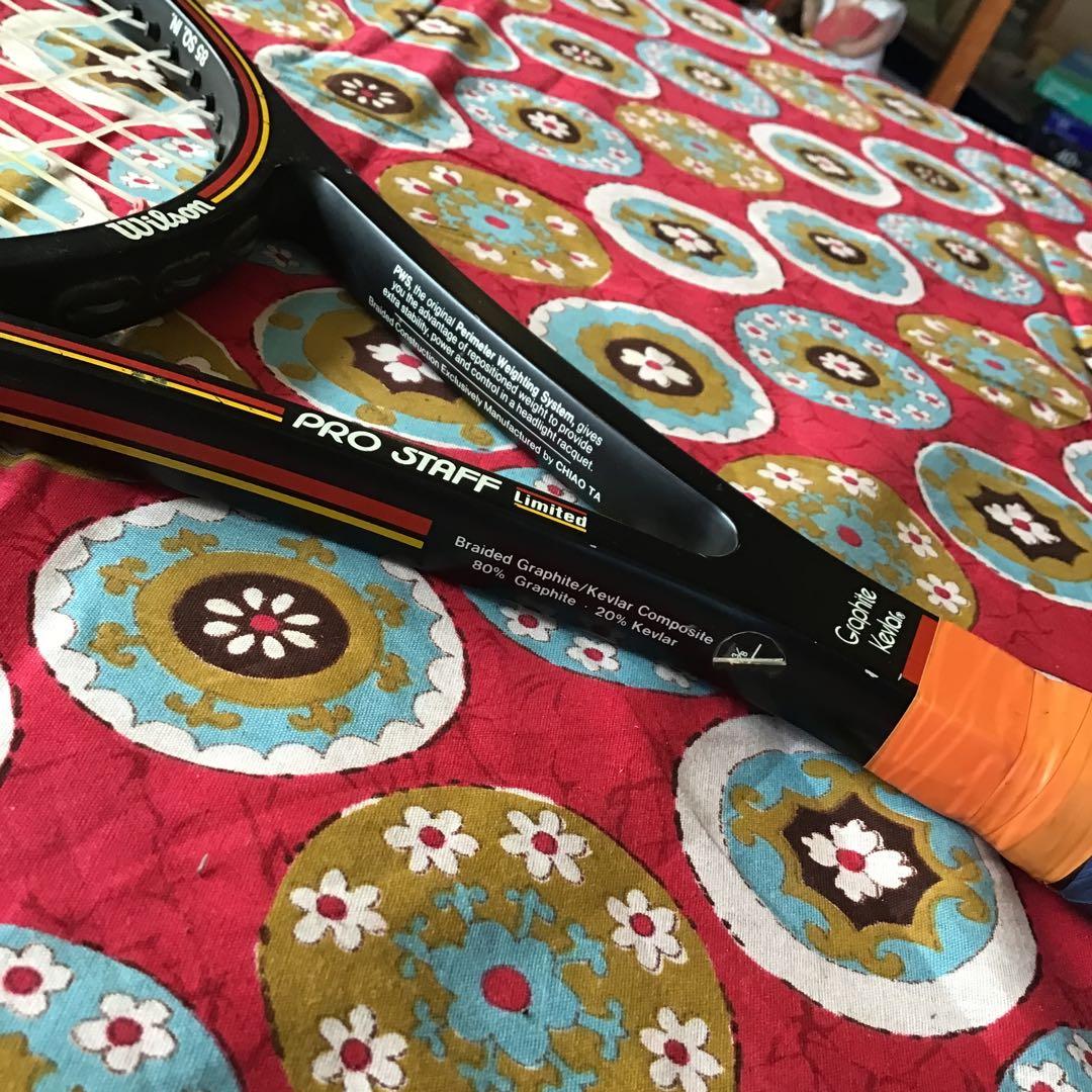 wilson プロスタッフ　リミテッド　ミッドサイズ85　テニスラケット