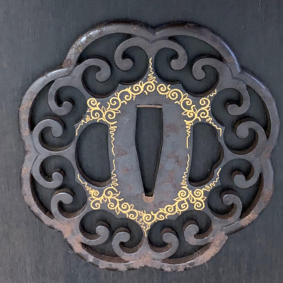 《アンティーク希少レア品！》《送料無料》⭐︎八ツ蕨手透鐔　鍔つば♪⭐︎