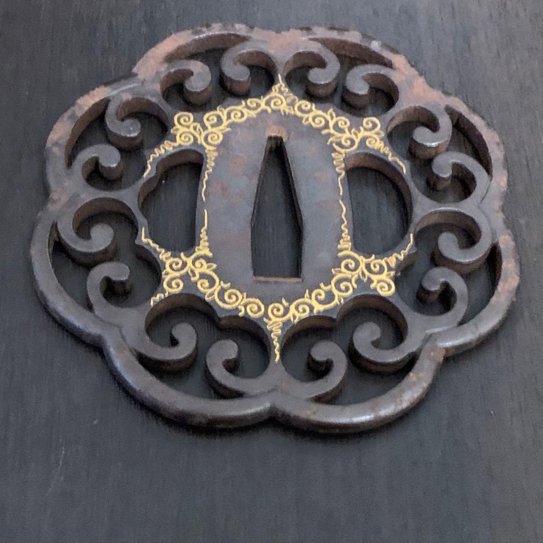 《アンティーク希少レア品！》《送料無料》⭐︎八ツ蕨手透鐔　鍔つば♪⭐︎