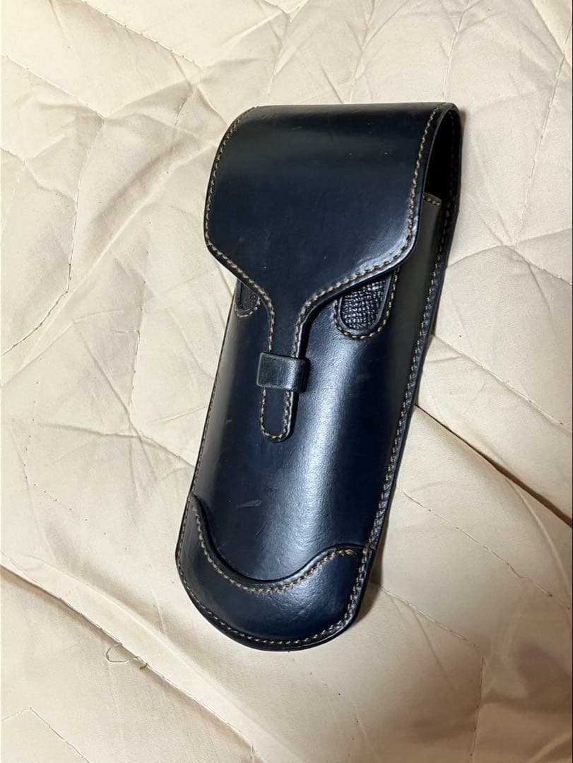 ワイルドスワンズ ペンケース ３本用「PEEK-A-BOO（ピーカブー）」