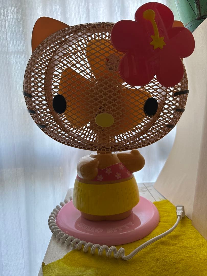 (専用) キティちゃん 黒ギャル ハイビスカス 扇風機