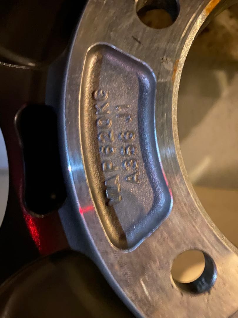 スタッドレスタイヤ　BRADLEY 16インチ4本　ジムニーシエラ　美品