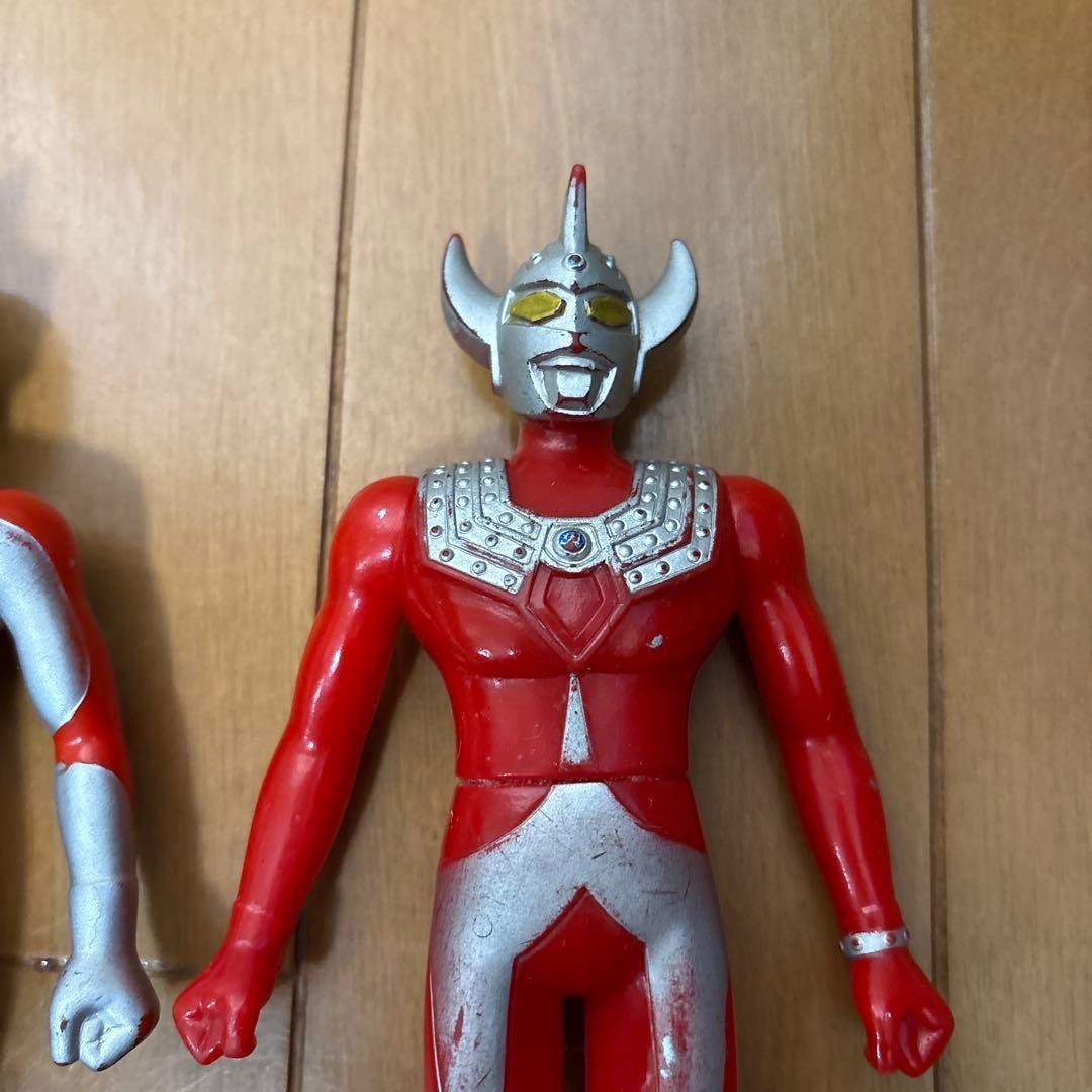 ウルトラマン　仮面ライダー　怪獣　ゴジラ　ソフビフィギュア　35体セット