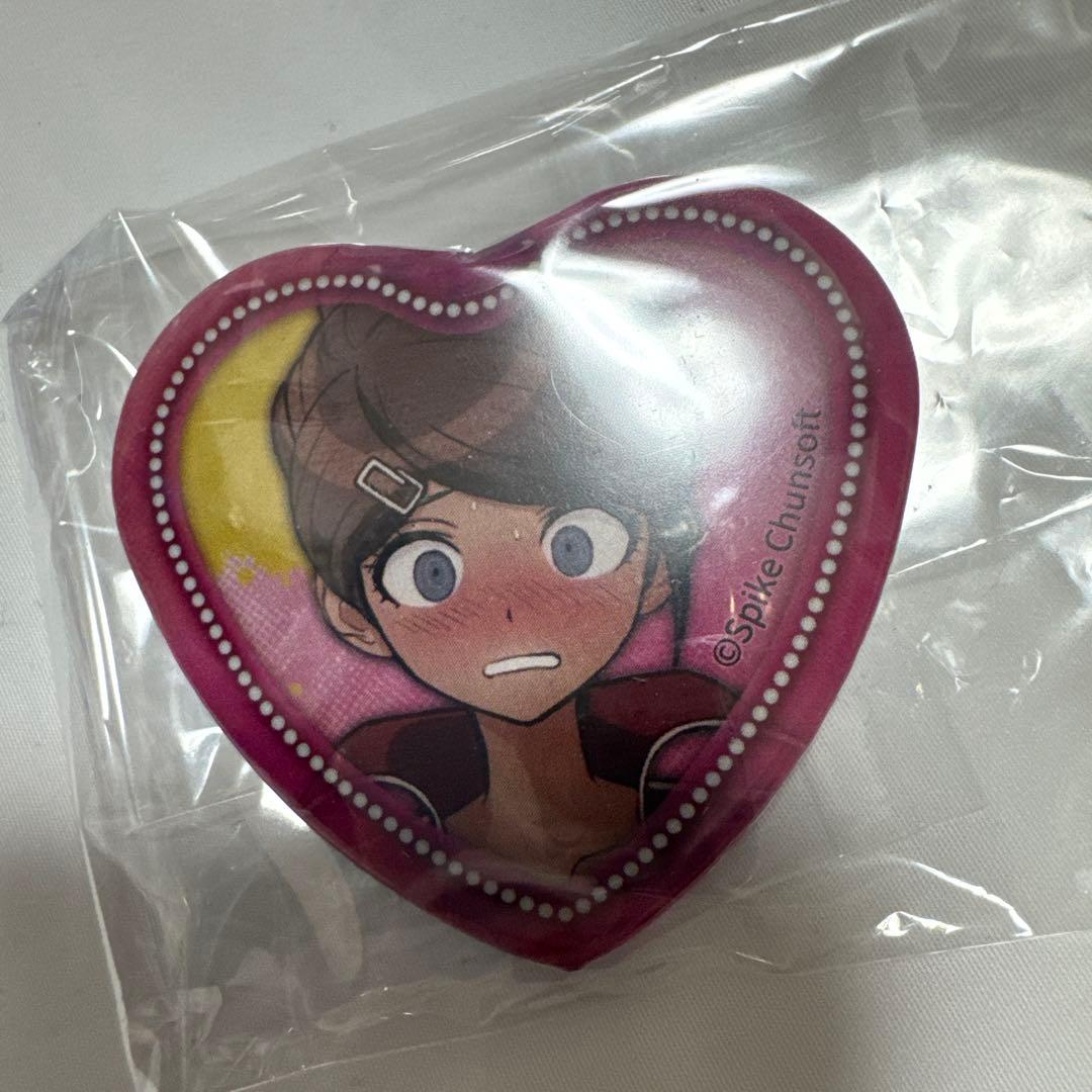 ダンガンロンパ 照れ顔ハート缶バッジ 朝日奈葵