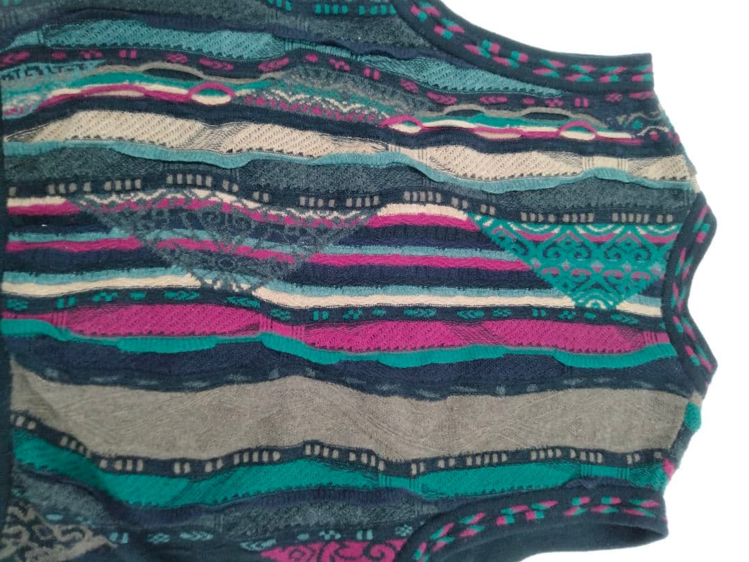 COOGI カシミヤ ベスト Lサイズ美品