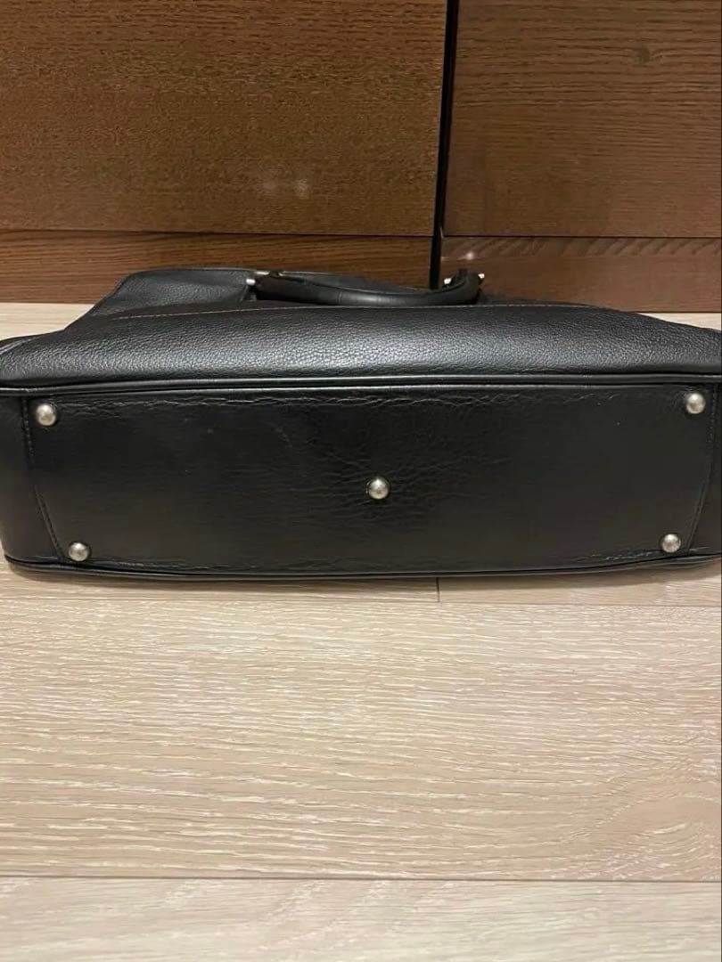 ペッレモルビダ Maiden Voyage シュリンクレザー ビジネスバッグ 黒