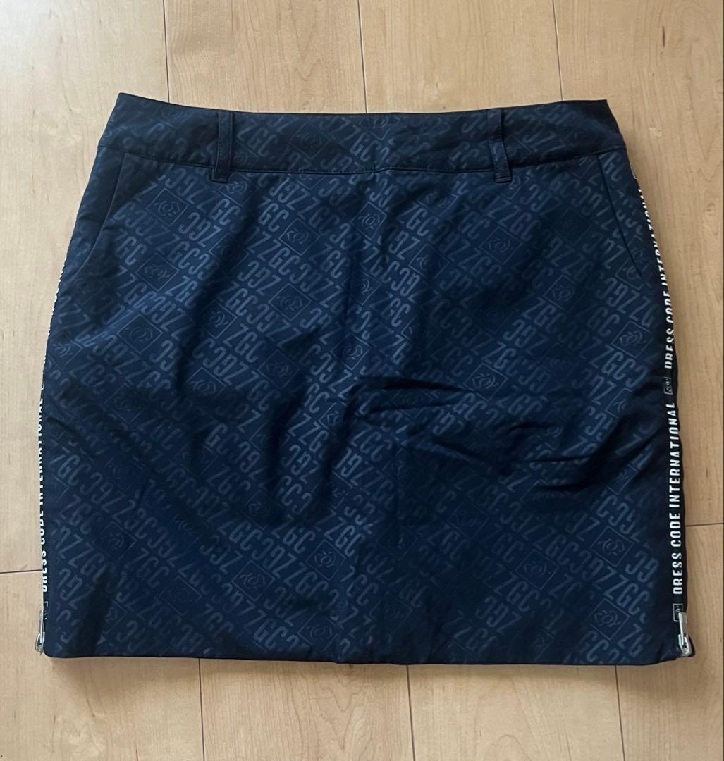 ZOY ゾーイロゴエンボスストレッチ スカート