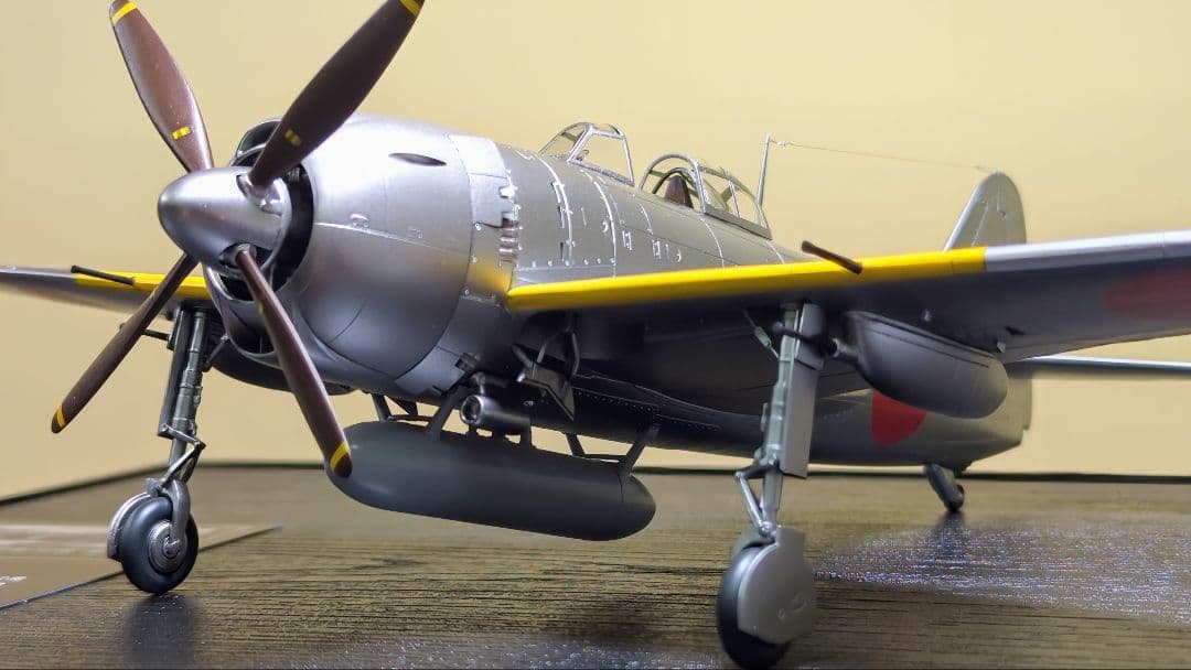 【プラモデル完成品】1/48 紫電一一型甲(シルバー塗装)(出品者製作)