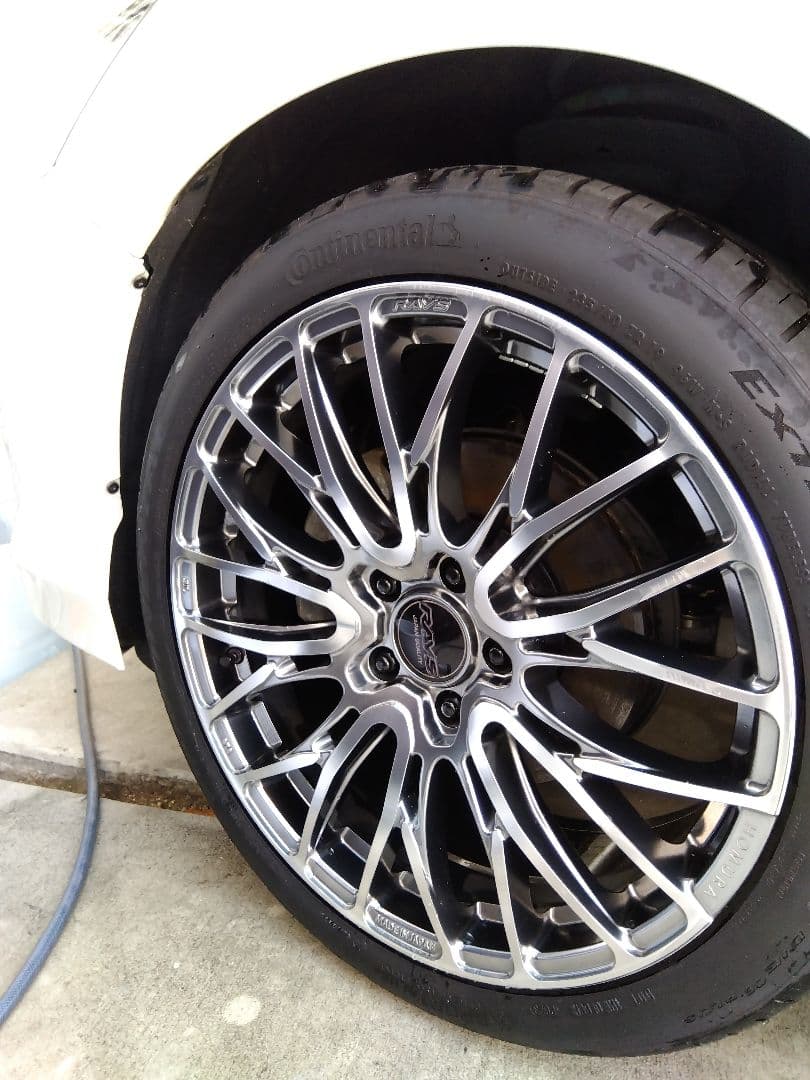 レイズ ホムラ 2×10BD 235/40R19 8J＋45 PCD114.3