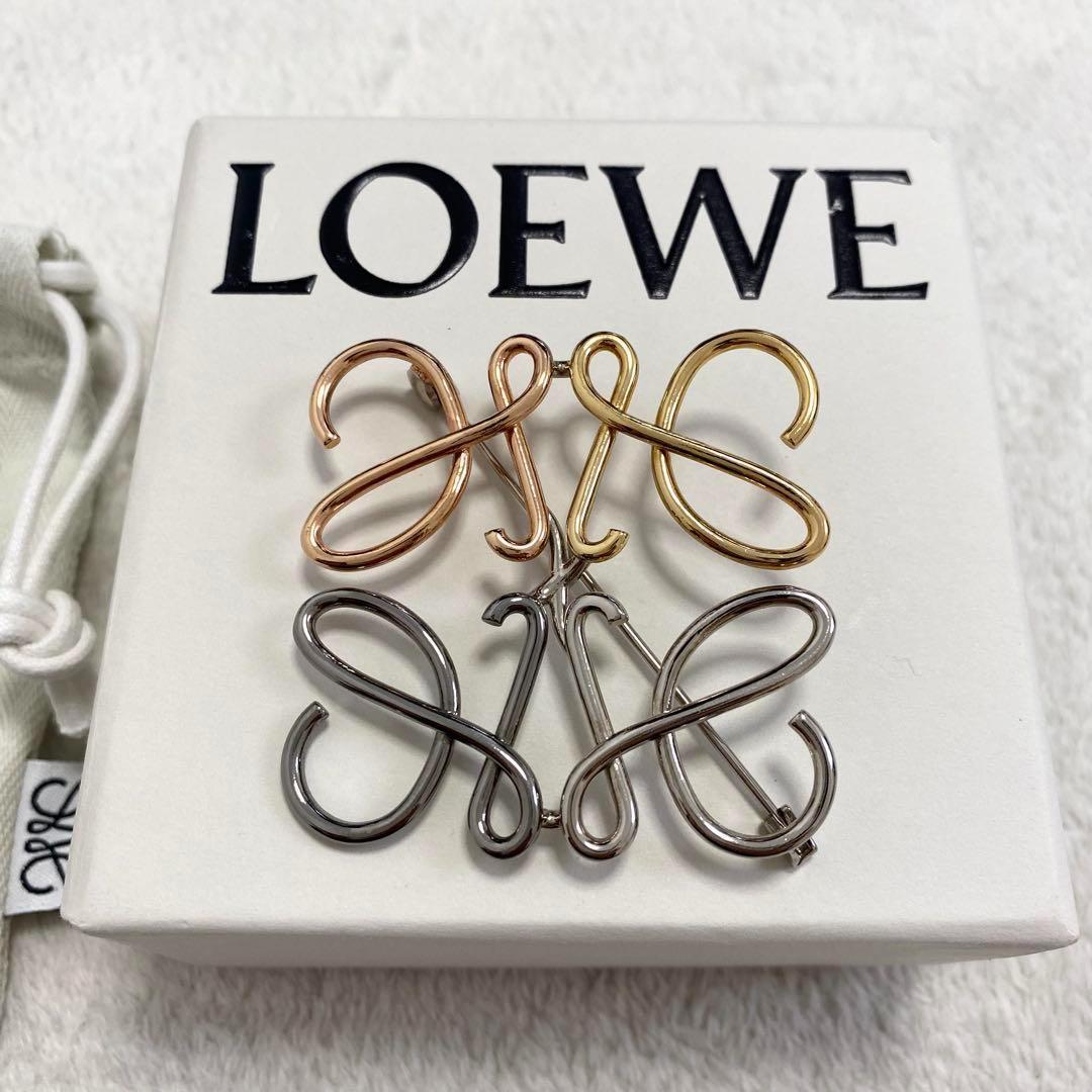 【極美品】ロエベ アナグラム ブローチ マルチカラー シルバー ゴールド