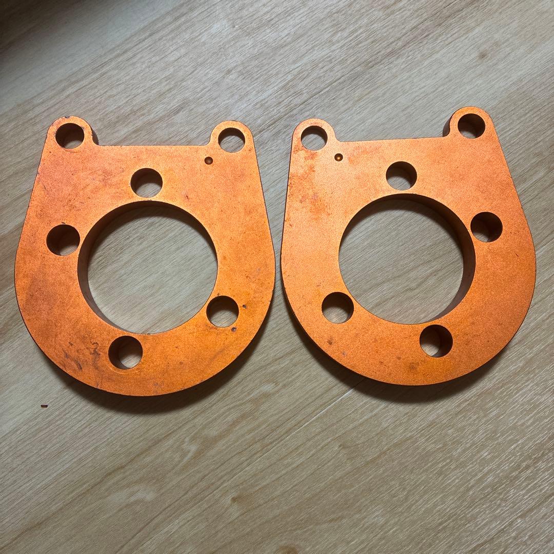 30プリウス　キャンバープレート　6度　キャンバーボルト