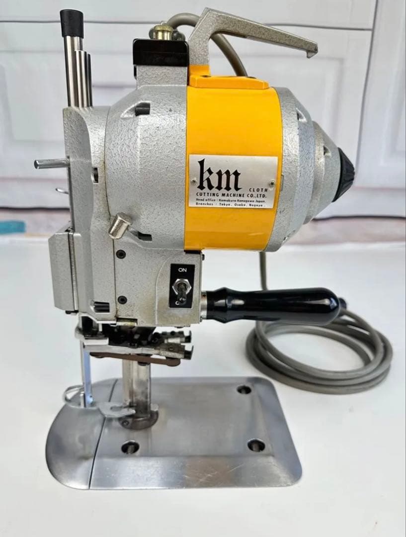 KM裁断機 ★布裁断★KS-EU★堅刃裁断機★纒め切り機械★カッティングマシーン
