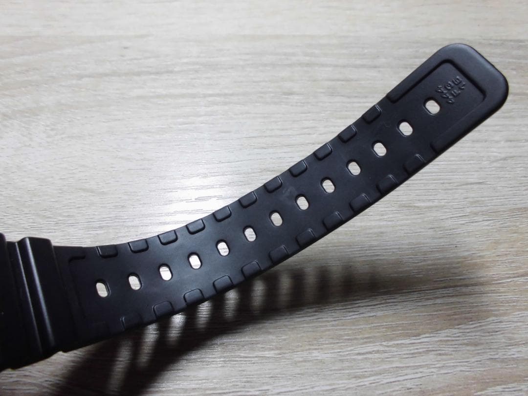 未使用 カシオ ジーショック DW-5600EF-1T ブラックフライ キムタク