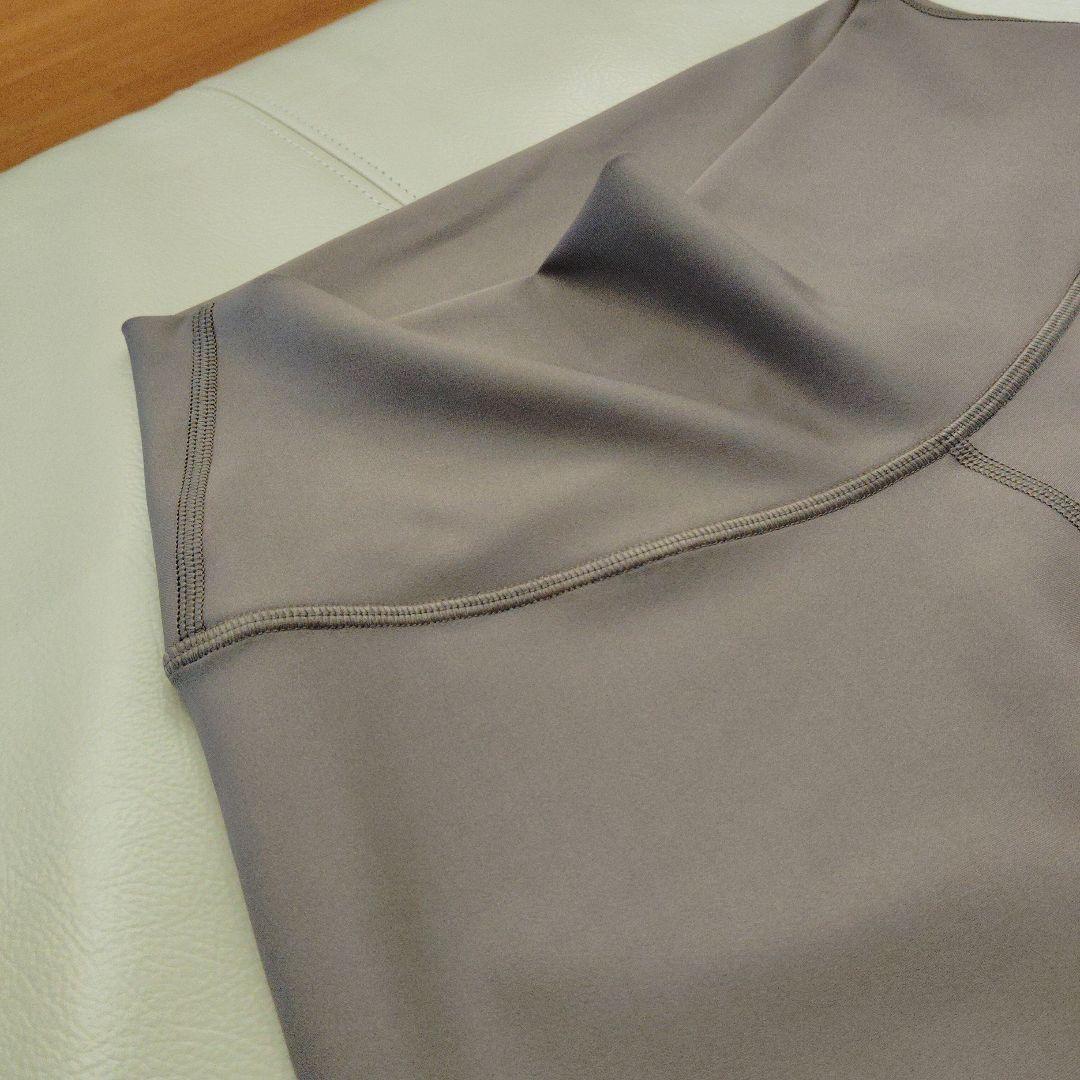 【試着のみ】aloYOGA ハイウエストレギンスLサイズ レーズンネッツ