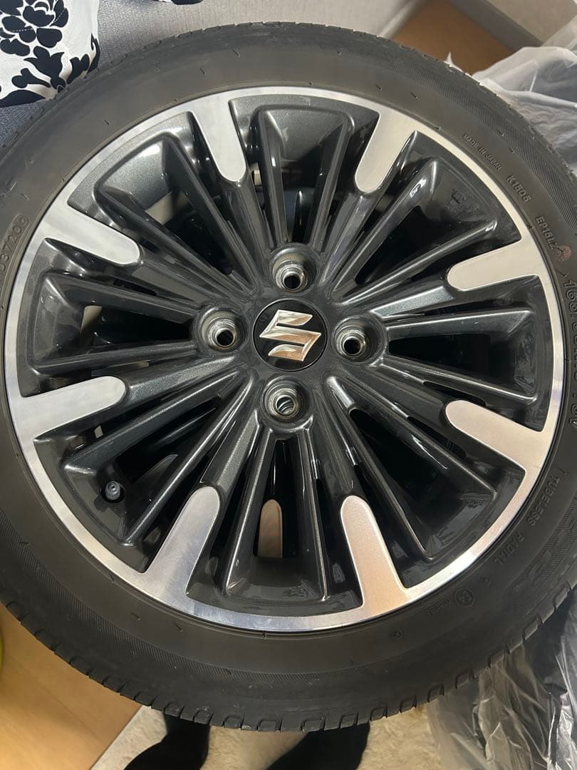 スペーシアカスタム　純正ホイールタイヤセット　4本