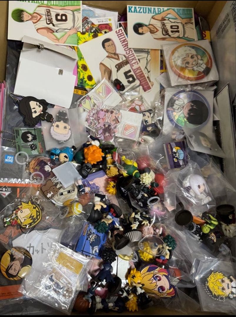 ノンジャンル まとめ売り アニメ 漫画 キャラクターグッズ 120サイズ