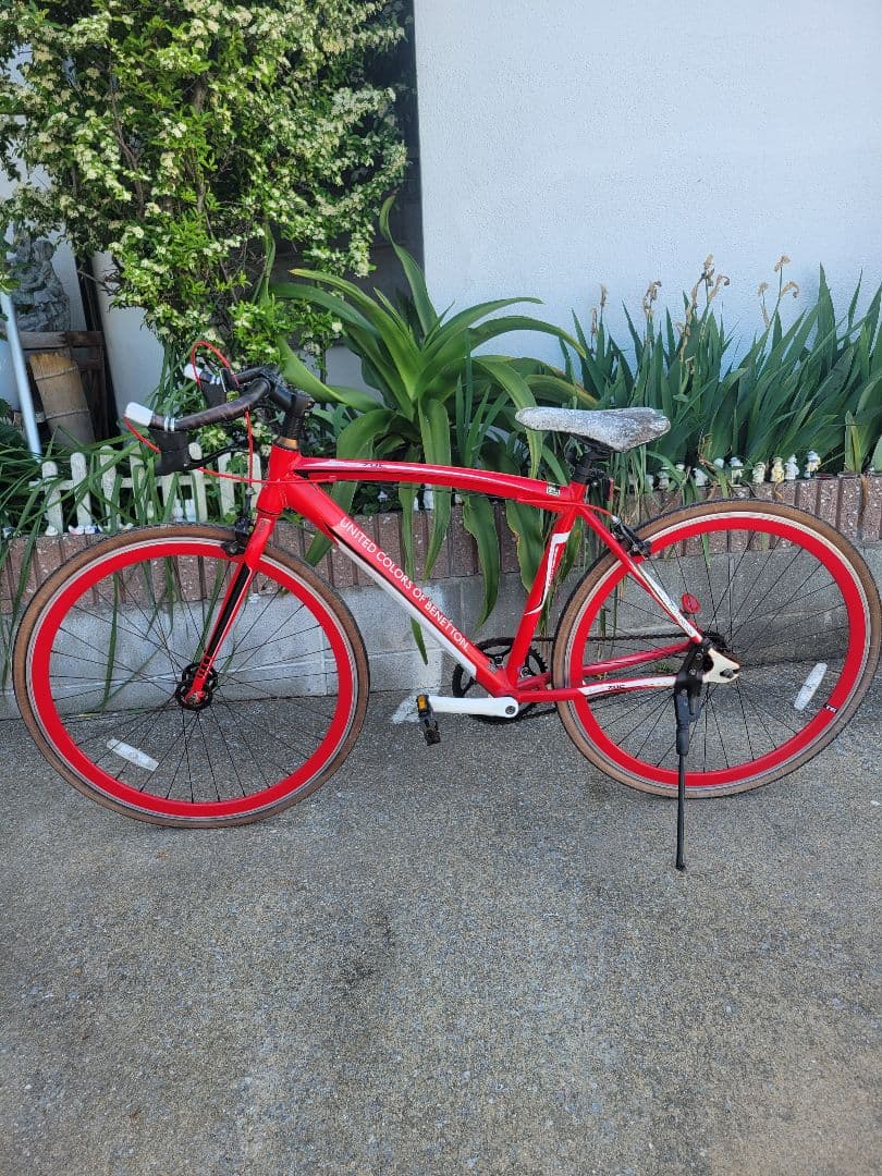 UNITED COLORS BENETTON ピストバイク