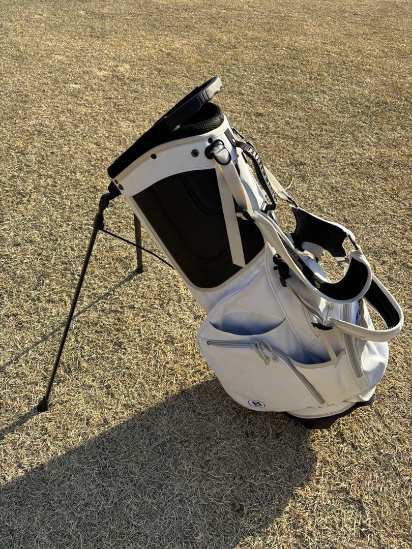 【希少品】ブリーフィング　キャディバッグCRー4 札幌ステラプレイス店記念モデル