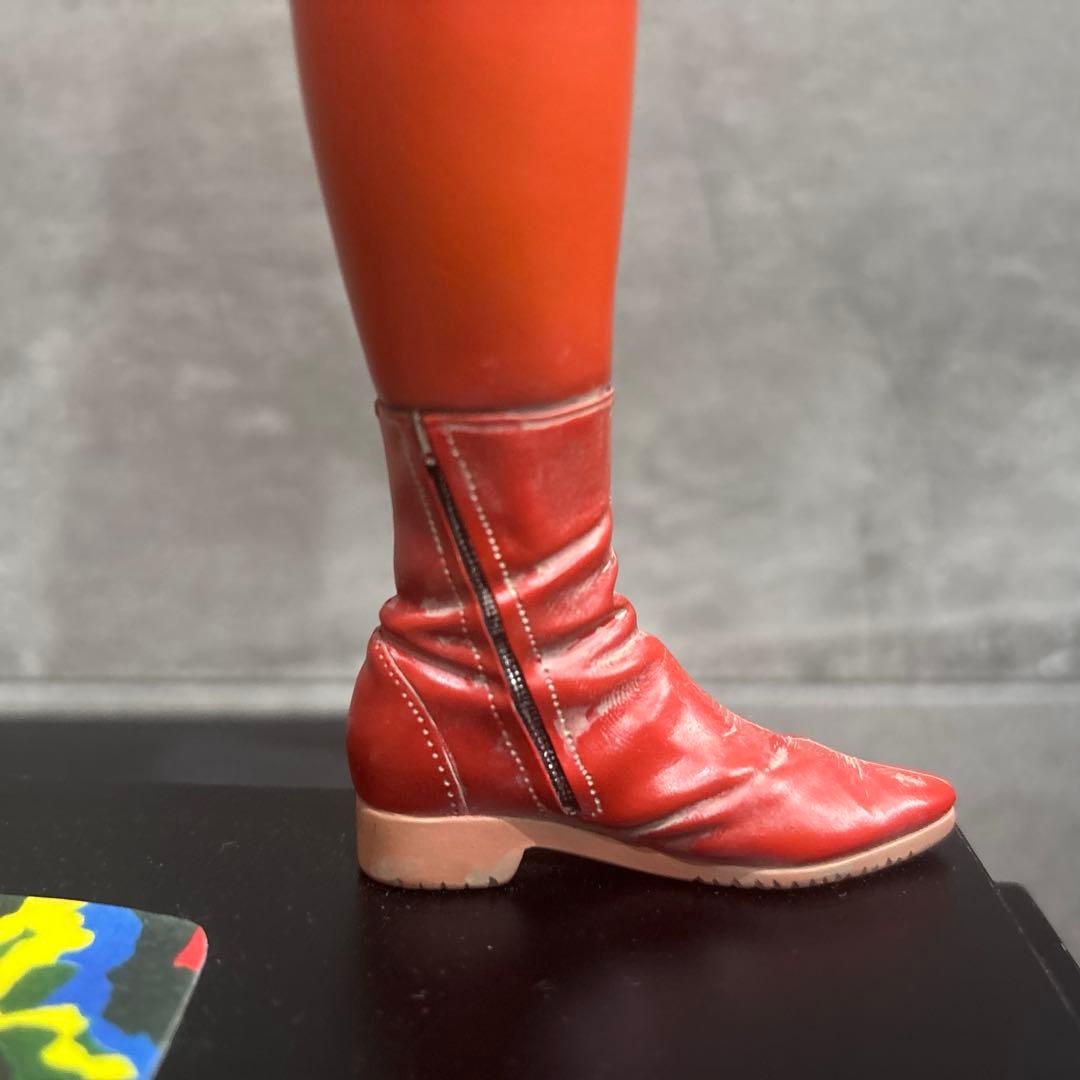 海洋堂　メガソフビ　ウルトラセブン　パラノイア工房　電飾究極完成品