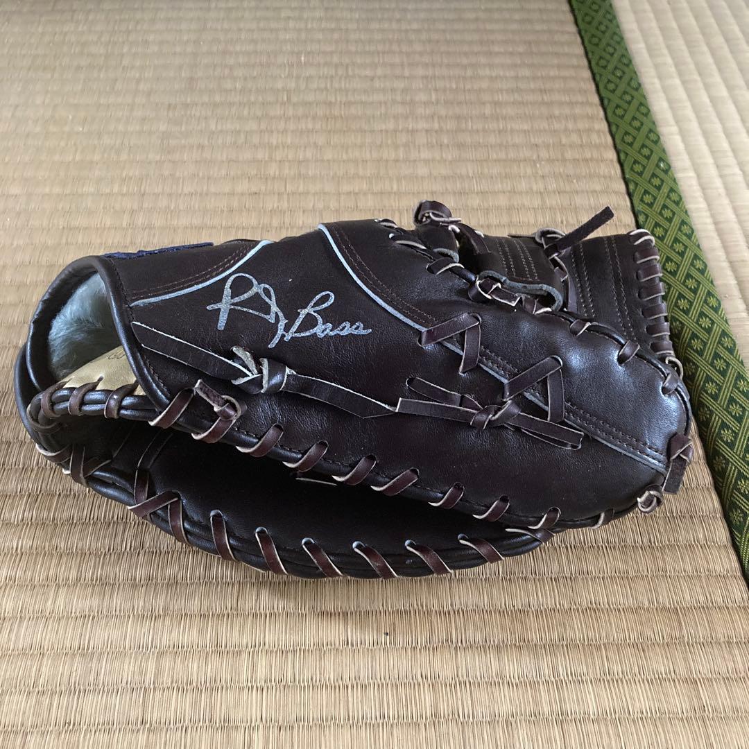 ミズノ/サイン入りダークブラウン/野球グローブ/ファーストミット
