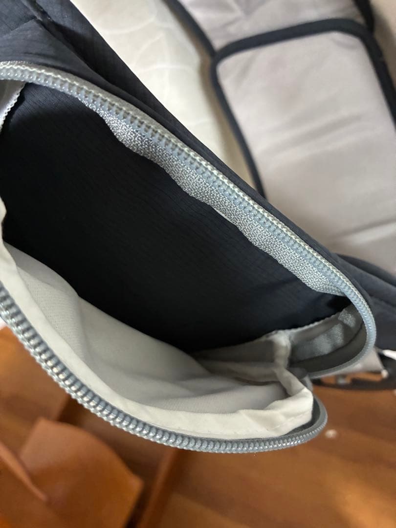 超美品　ミキハウス × ポグネー ベビーキャリア ＆キャリーケープセット