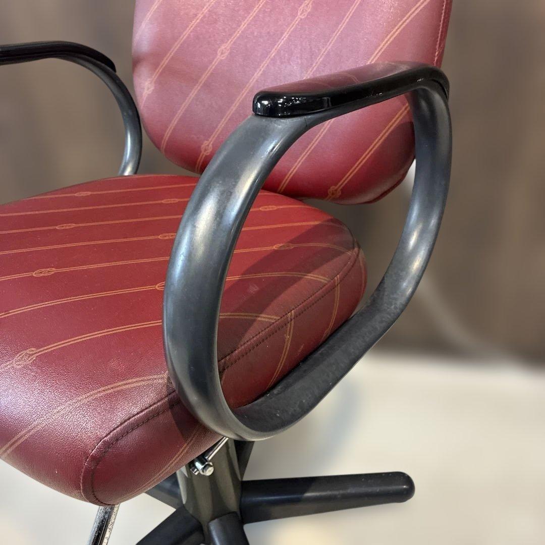 タカラベルモント　チェア　①