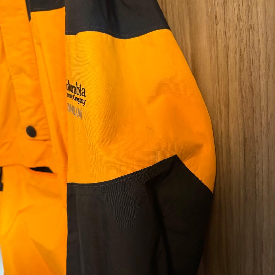 Columbia ビンテージ Titanium マウンテンパーカー イエロー