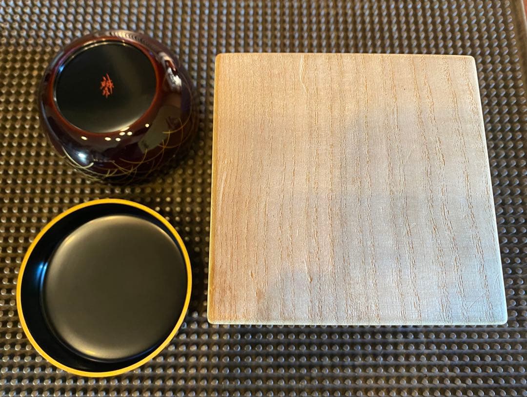 美品　輪島塗　棗　蒔絵・松虫（鈴虫）　　　　鈴谷鐵五郎作 ・茶道具　ヴィンテージ