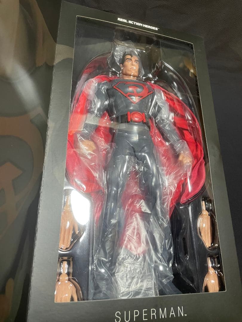 DC スーパーマン レッドサン メディコムトイ リアルアクションヒーロー