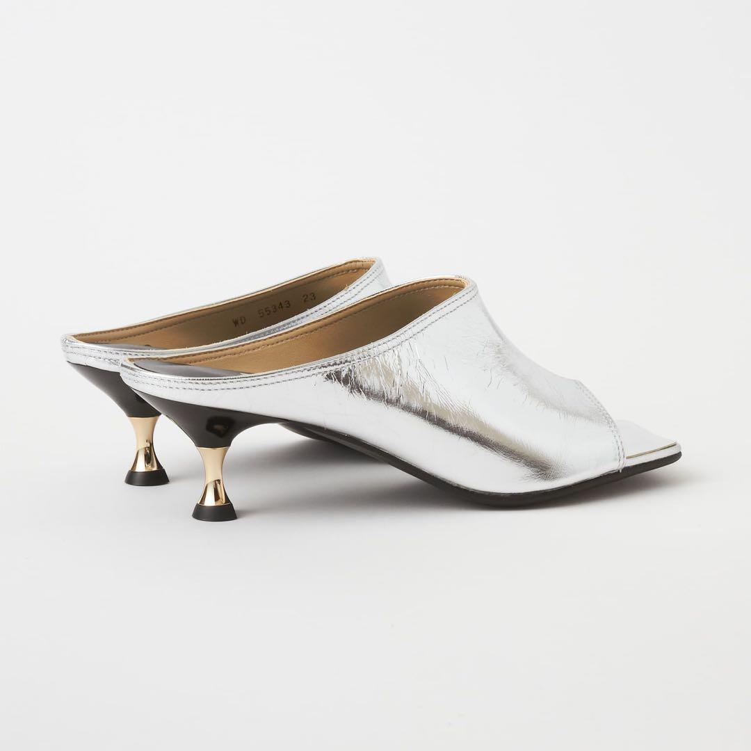 D.IANA シルバー ミュール オープントゥ ヒール約5cm