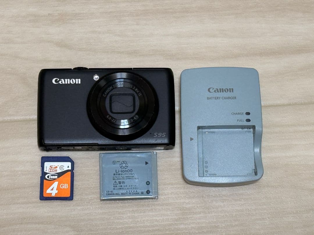 Canon S95 デジタルカメラ 本体 PC1565 中古