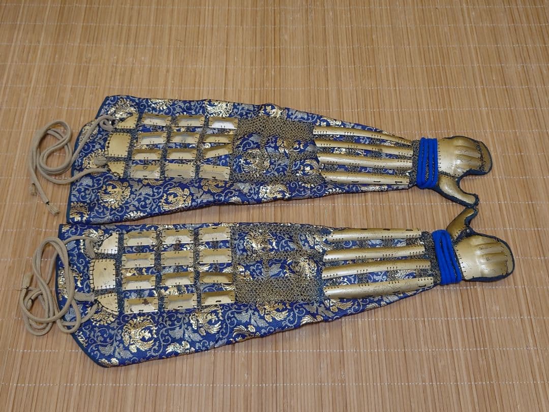 ★★☆全国送料無料☆緋縅本小札大鎧☆等身大大鎧一領☆鎧兜・甲冑★★