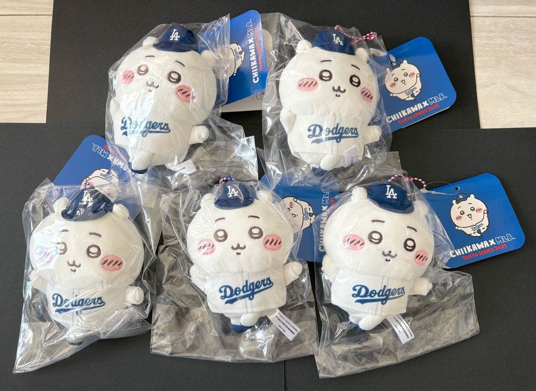 ちいかわ×MLB マスコット ちいかわ（ドジャース）　5個セット