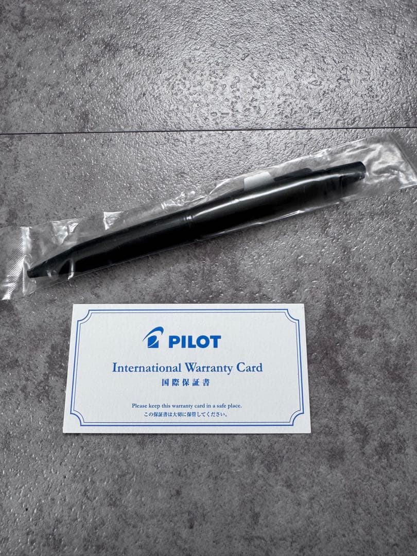 pilot RAIZ ボールペン　ミッドナイトブラック　パイロット　ライズ