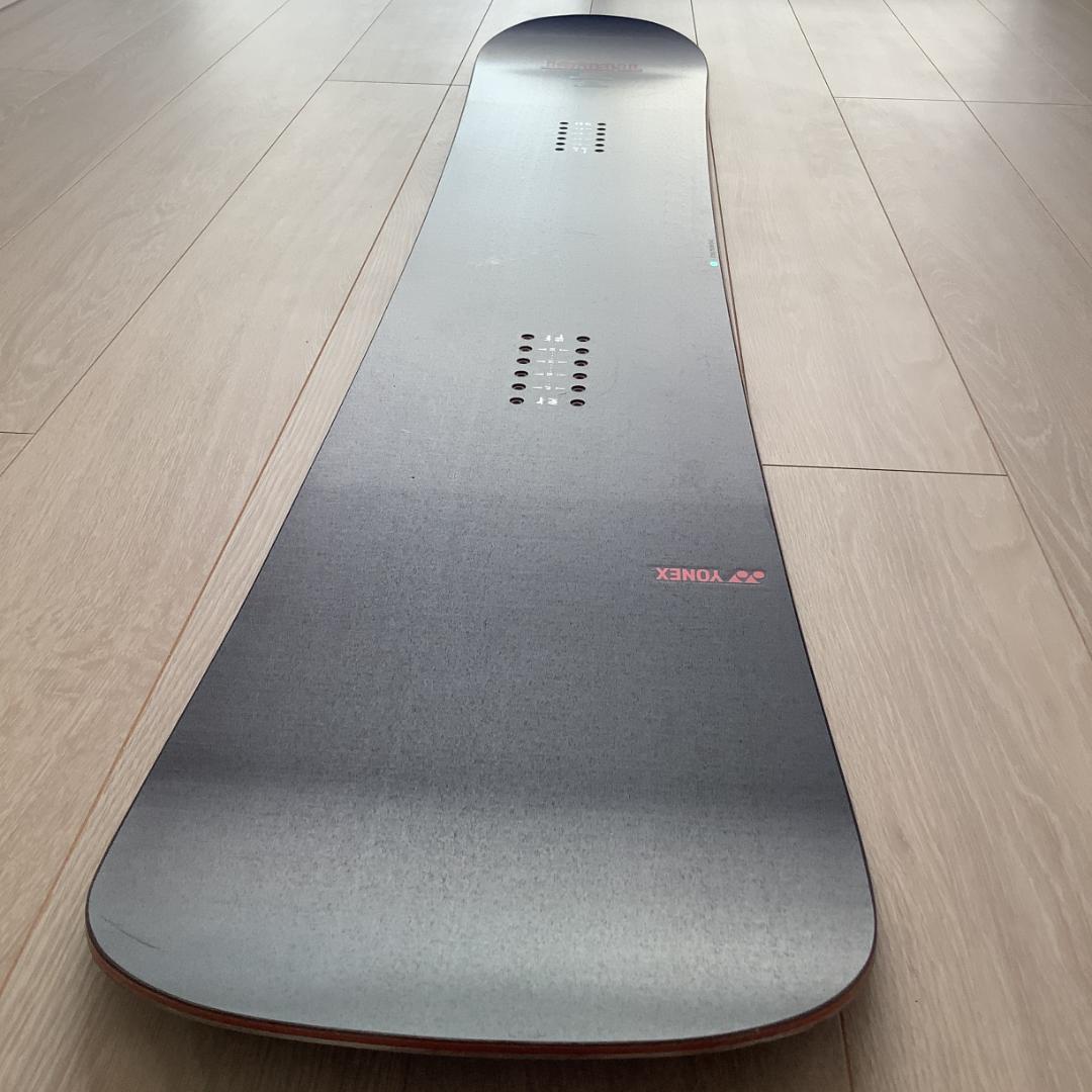 065 22-23YONEX THRUST 161スノーボードカービングメンズ