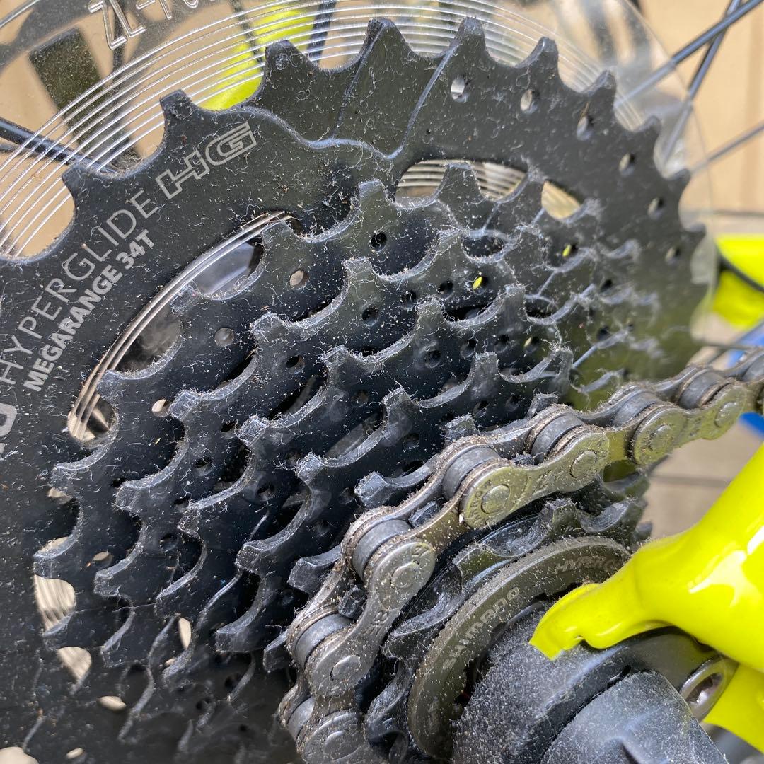 FELTベルザスピード40 クロスバイク