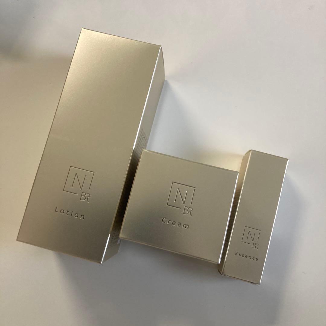 Nオーガニックブライト ローション　クリーム 美容液セット。