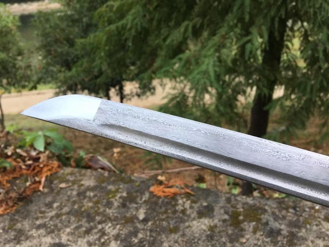 毎年魚がいる 日本刀 模造刀 居合刀