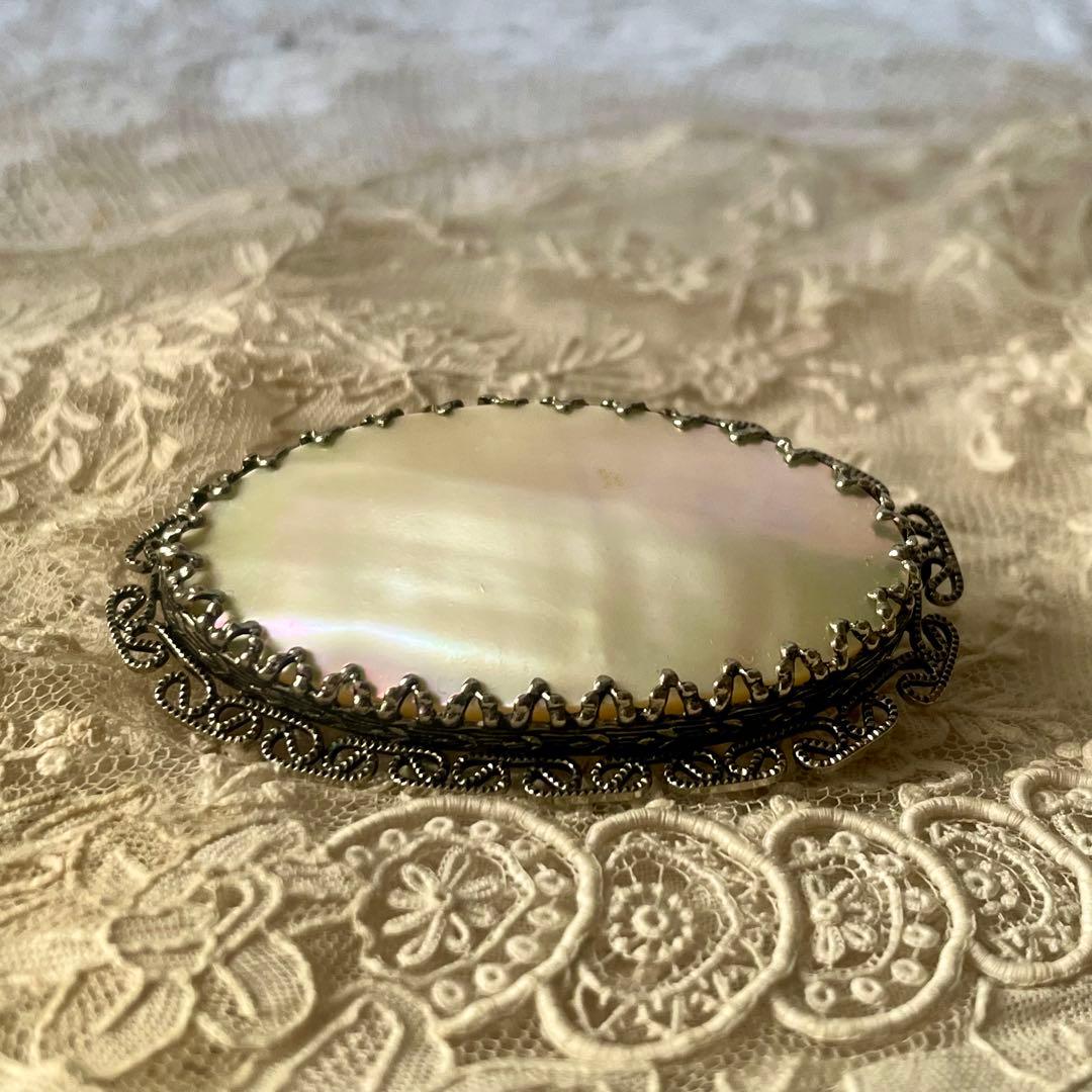 純銀製エーデルワイスブローチ&白蝶貝ブローチ　フランスアンティークヴィンテージ