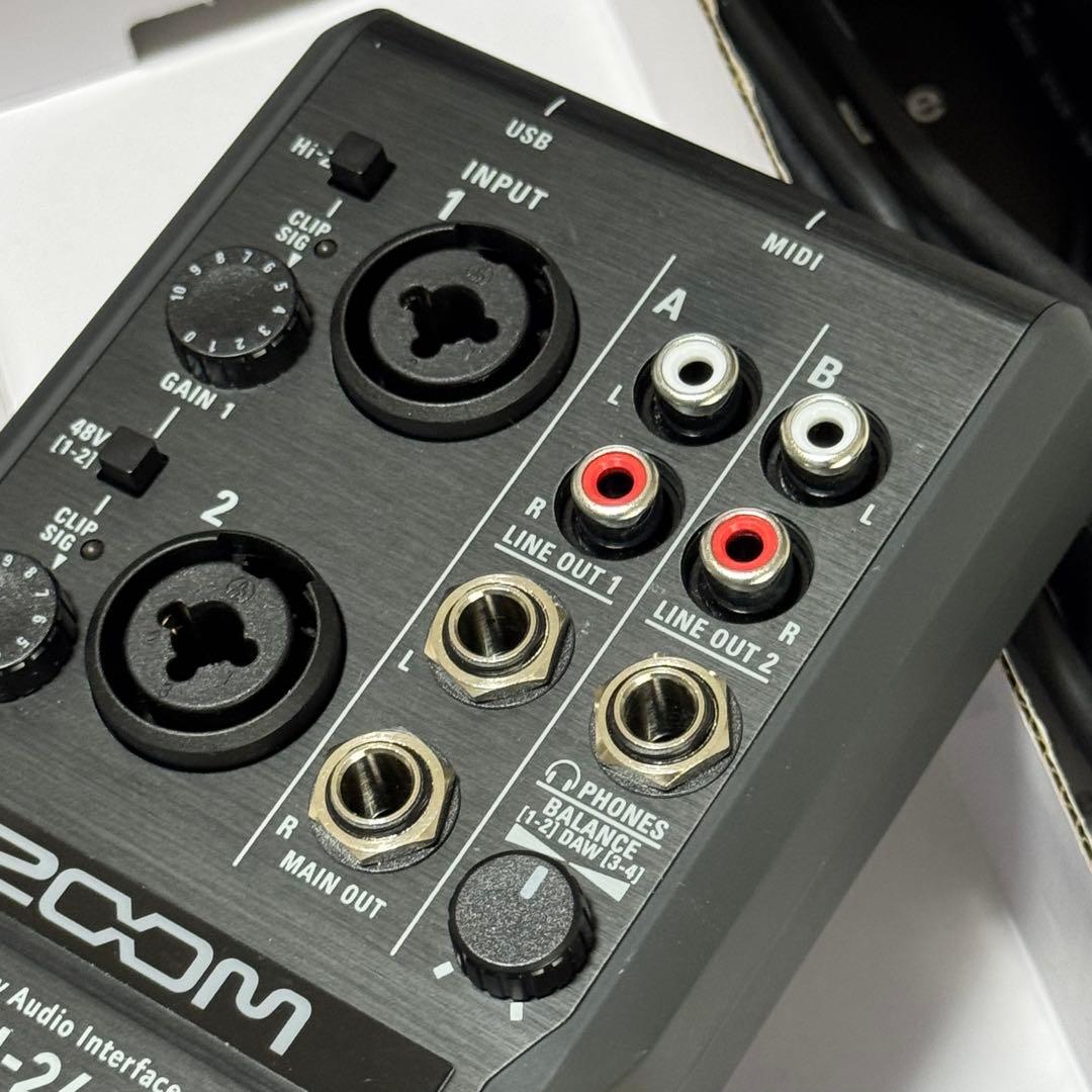 ZOOM U-24 オーディオインターフェイス