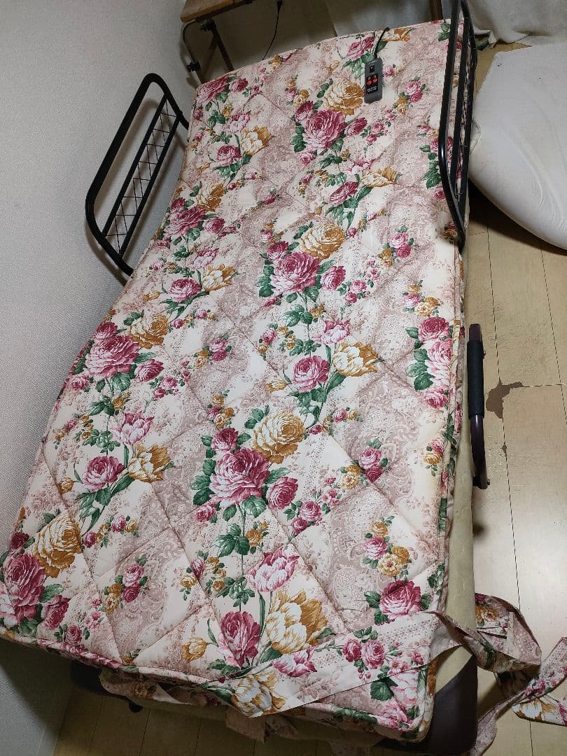 電動リクライニング折りたたみベッド机 マットレス ツル‐スリーパー4点セット