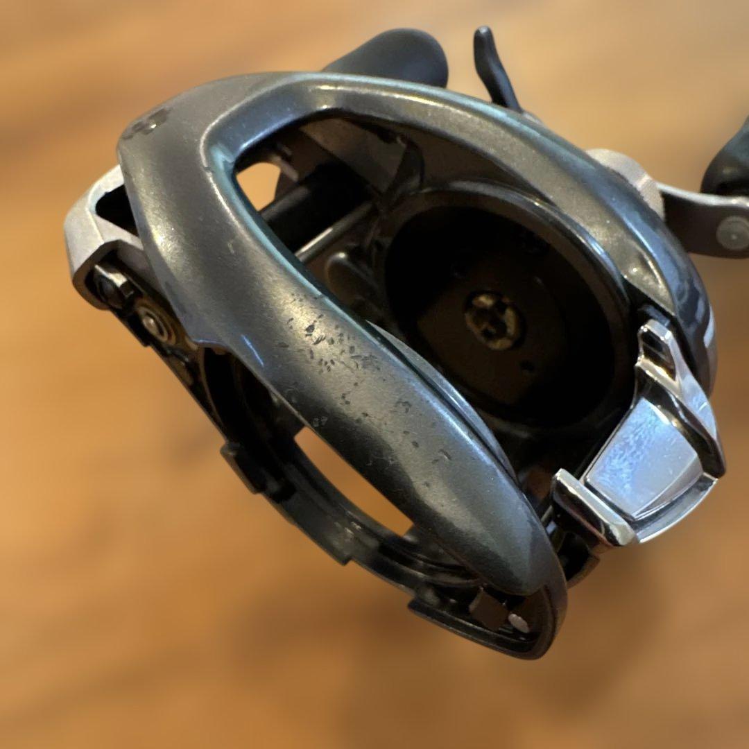 シマノ 13メタニウム HG 右 ベイトリール