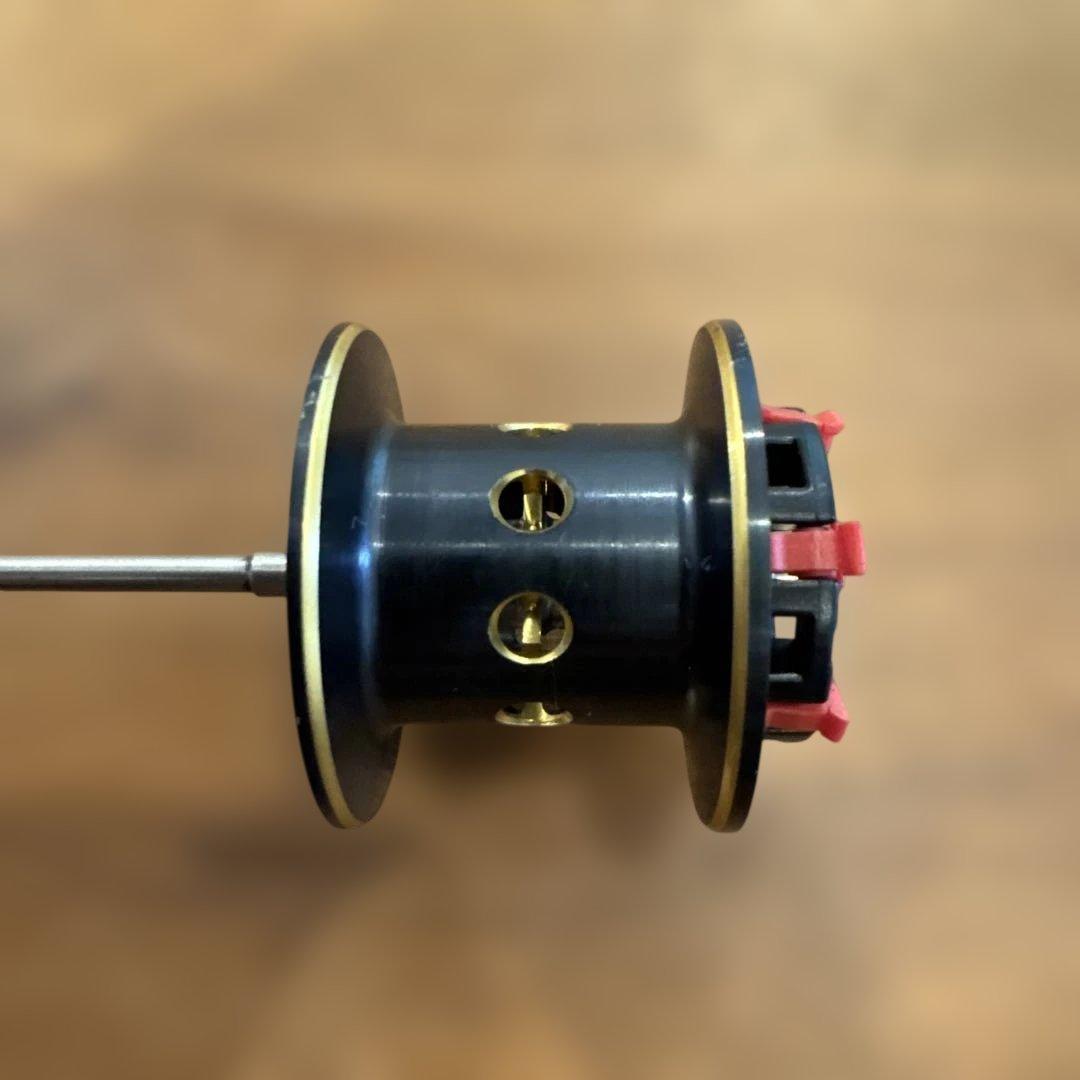 シマノ 13メタニウム HG 右 ベイトリール