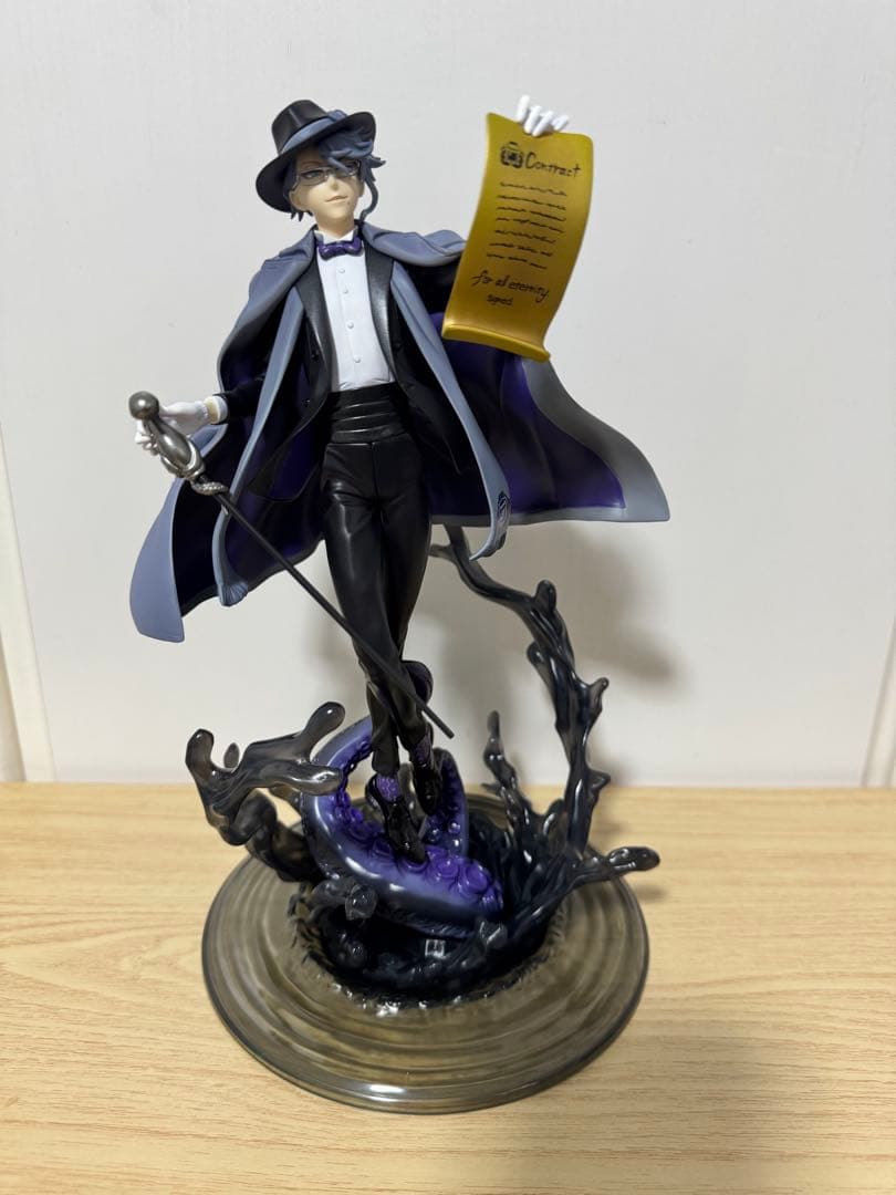 ツイステ　アズール　フィギュア　1/8スケールフィギュア　ANIPLEX限定